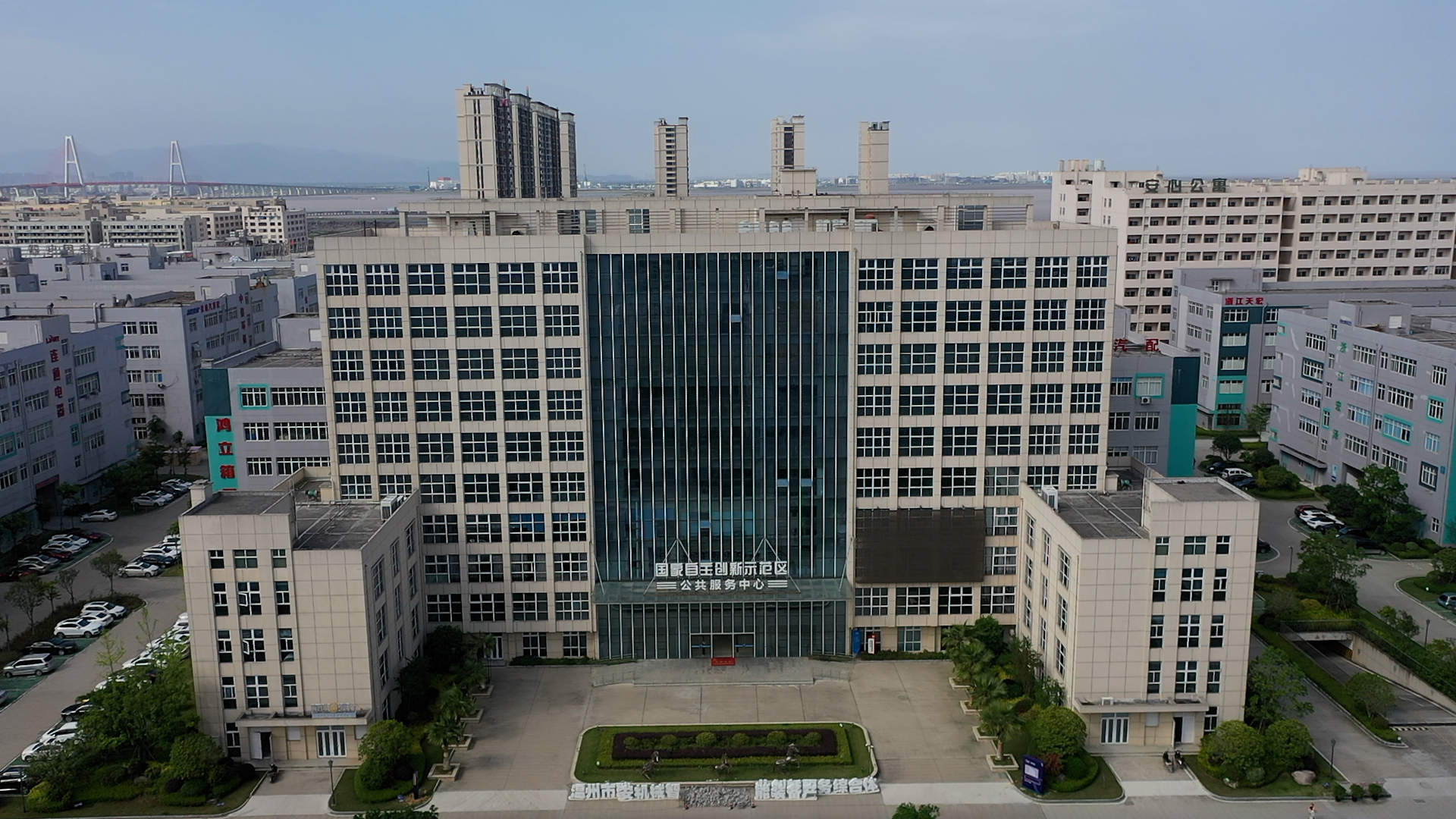 有关建筑网站建设方案(有关建筑网站建设方案的论文)